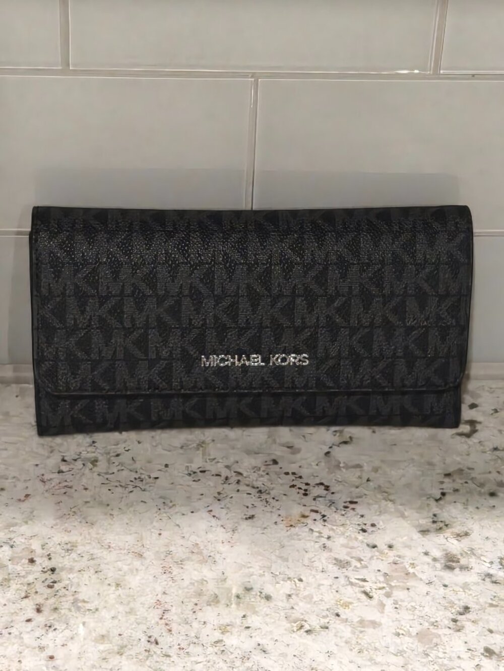 Michael Kors Jet Set Large Tri-Fold Wallet Black